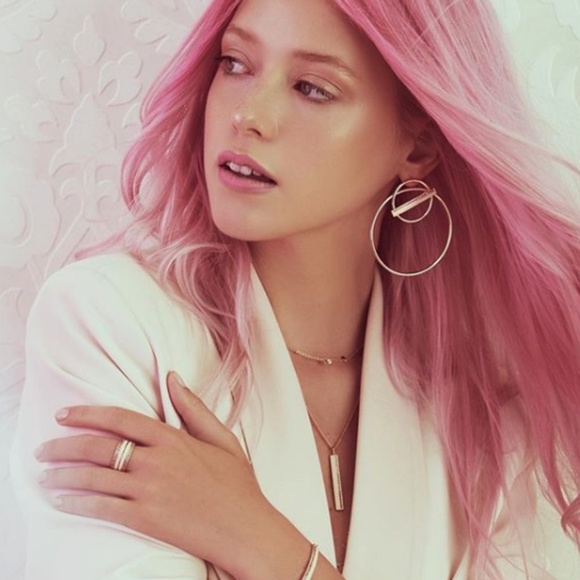 Elizabeth Stone Gold Plated Brass Earrings - NWT - Picture 2 of 4